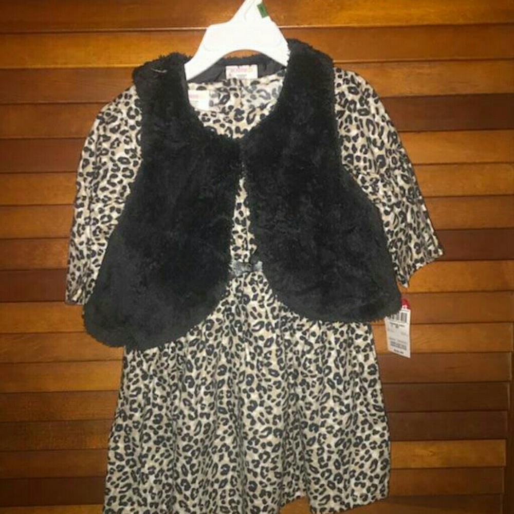 Girls dress